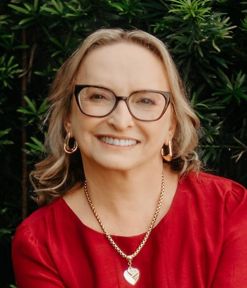 Lucimar Hofmann Bogo