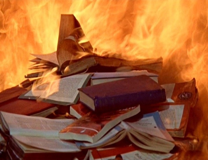 Fahrenheit 451: Que Haja Fogo