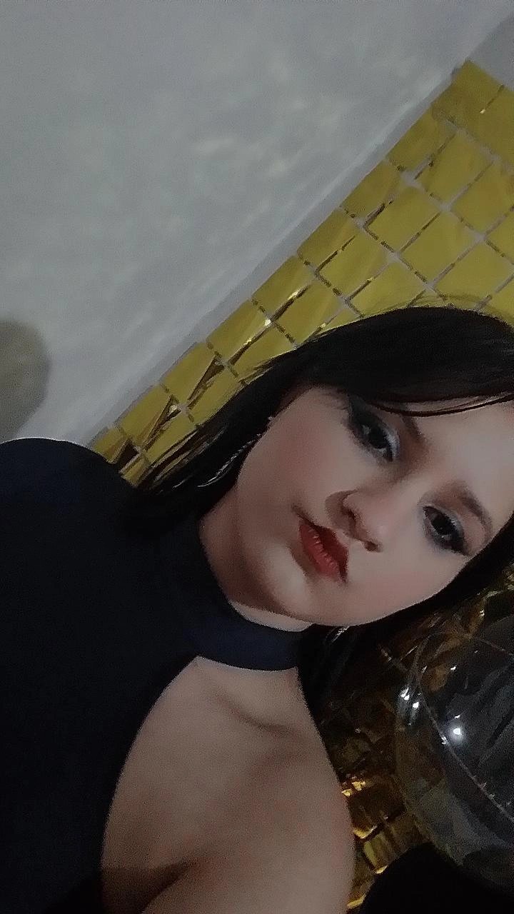 Esther Macena