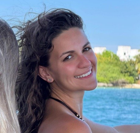 Ariadne Zampieri Neves