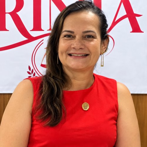 Andrea de Oliveira Albuquerque Ferreira Gomes